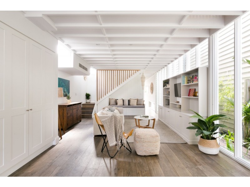 11  Charles Street, Freshwater NSW 2096