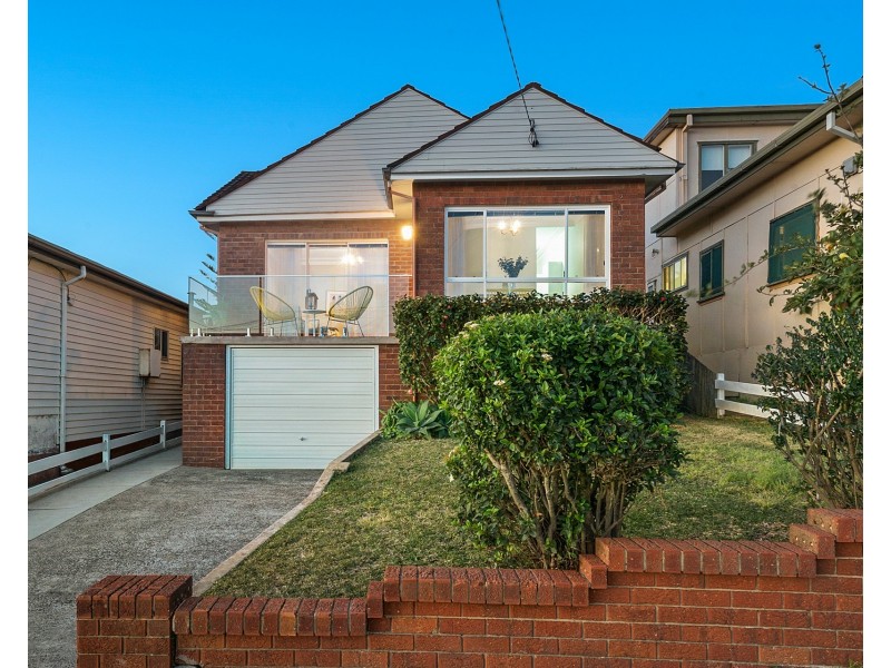 12 Austin Avenue, North Curl Curl NSW 2099