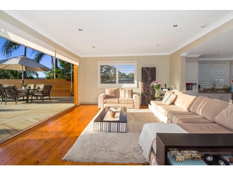 9 Ennerdale Crescent, Wheeler Heights NSW 2097