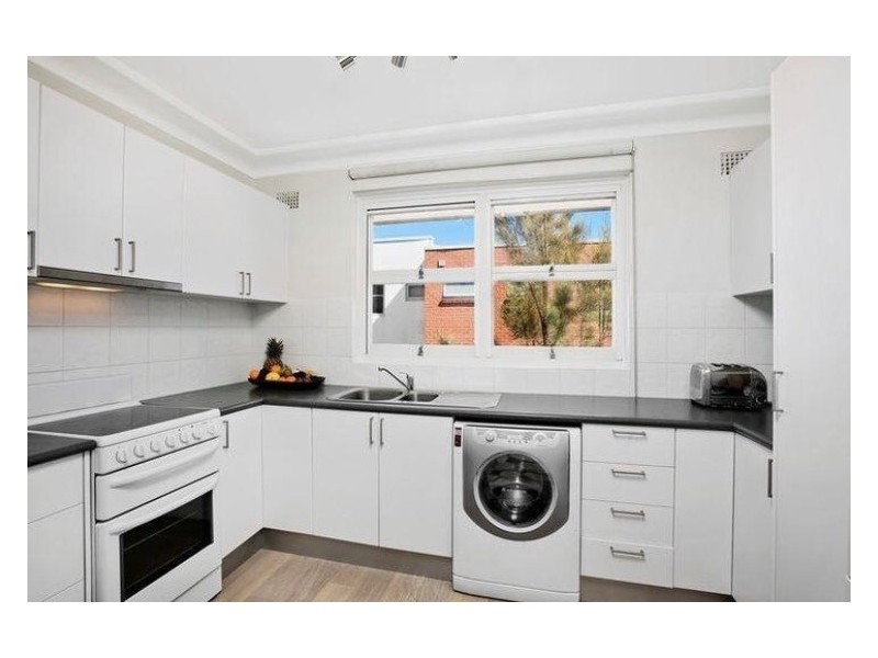 8/25 Dalley Street, Queenscliff NSW 2096