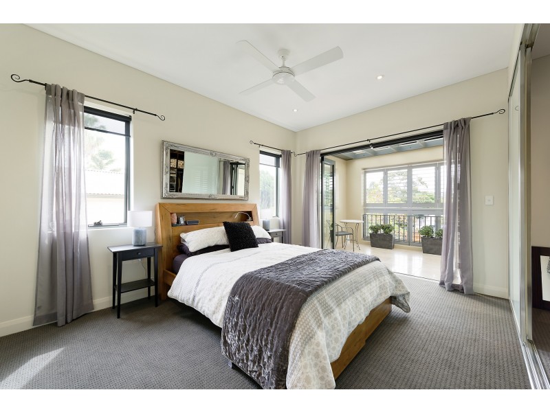 32a  Golf Parade, Manly NSW 2095