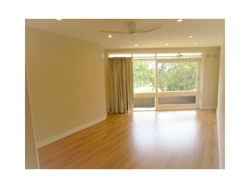 8/16 Campbell Parade, Manly Vale NSW 2093