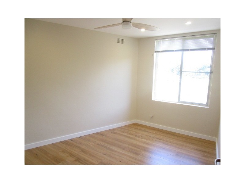 8/16 Campbell Parade, Manly Vale NSW 2093