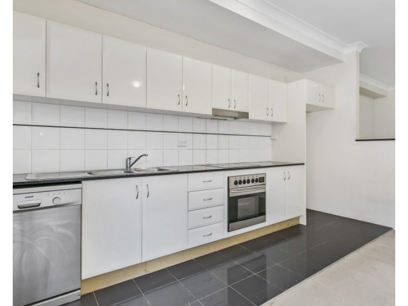 6/1-3 Funda Place, Brookvale NSW 2100