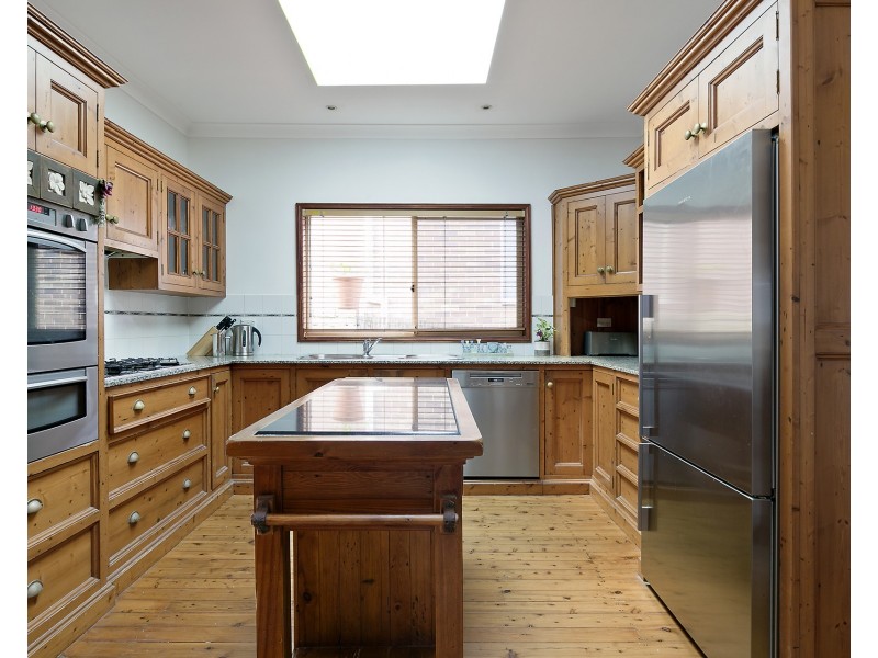 48 Bellevue Parade, North Curl Curl NSW 2099
