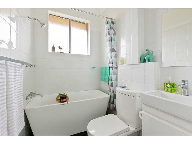 12/28 Westminster Avenue, Dee Why NSW 2099