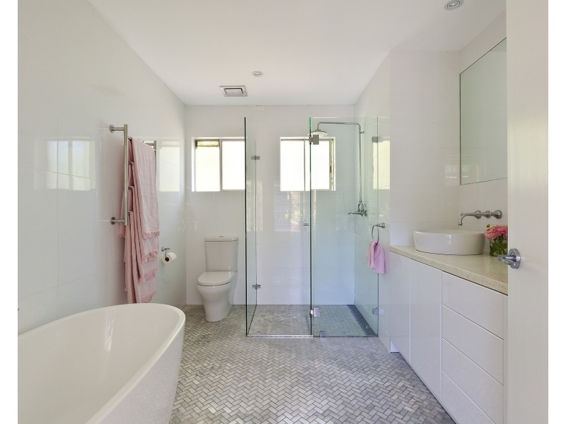 10 Crawford Place, Beacon Hill NSW 2100