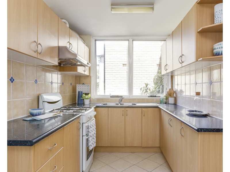 2/50 Roseberry Street, Manly Vale NSW 2093