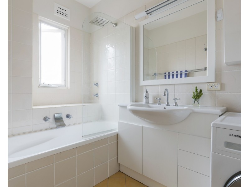 9/13 Wood Street, Manly NSW 2095