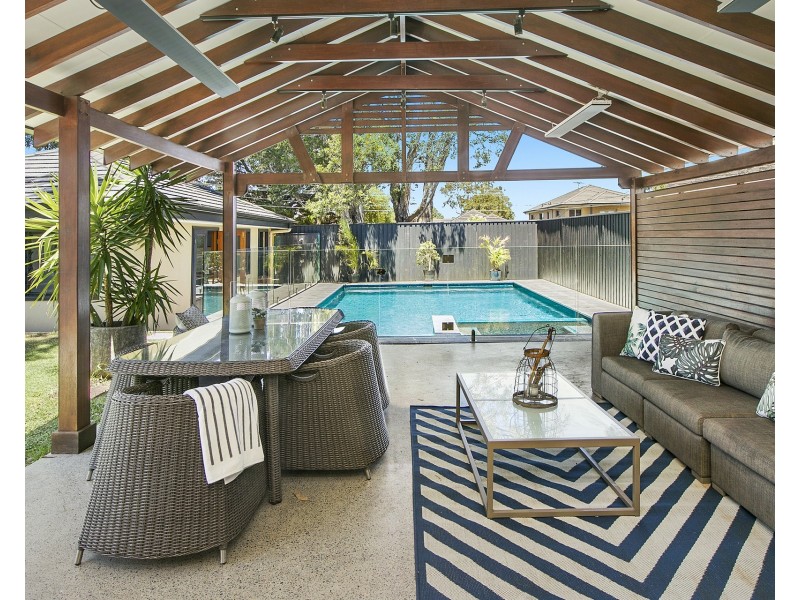 100 MacMillan Street, Seaforth NSW 2092