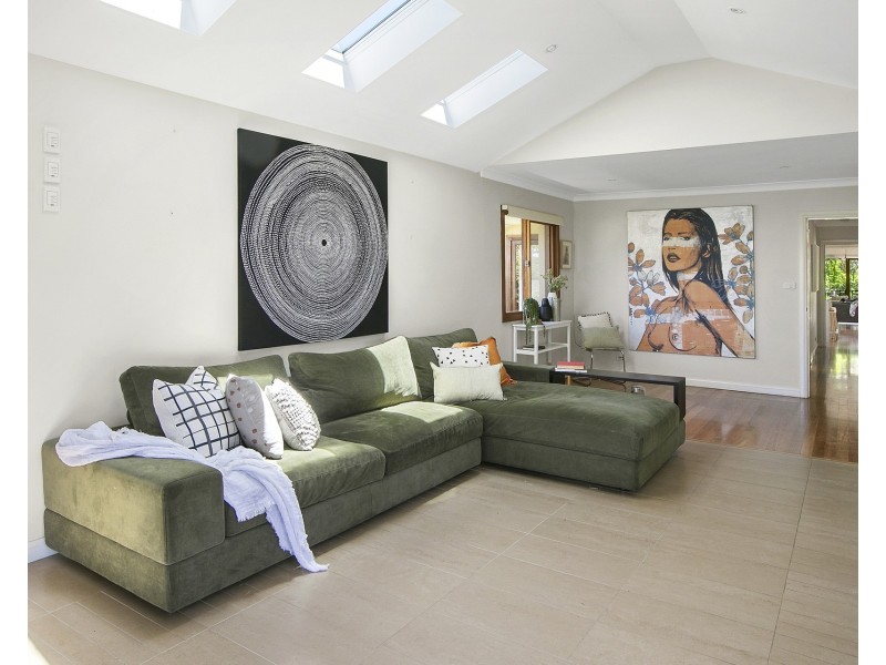 100 MacMillan Street, Seaforth NSW 2092