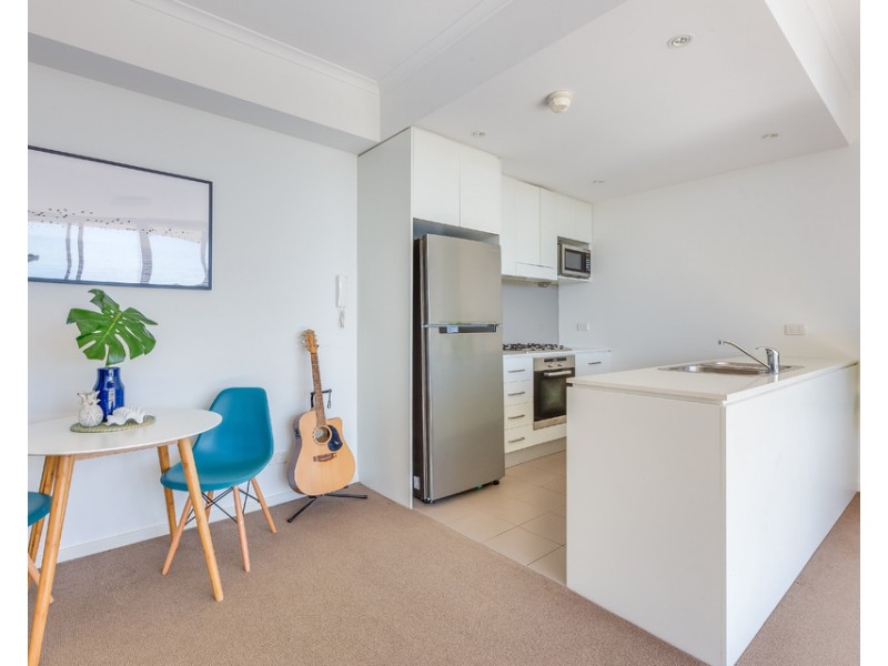 2502/10 Sturdee Parade, Dee Why NSW 2099
