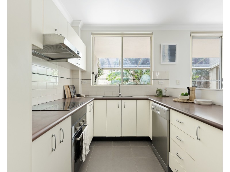 18/21 Holborn Avenue, Dee Why NSW 2099