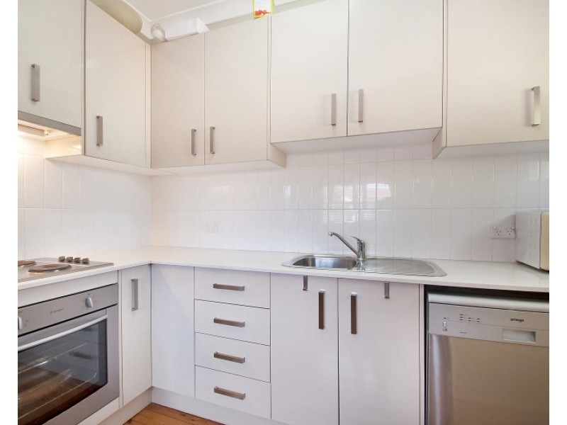 4/2 Cameron Avenue, Manly NSW 2095