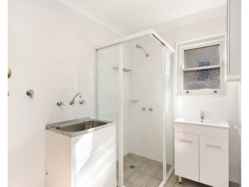 2/82 Wanganella Street, Balgowlah NSW 2093