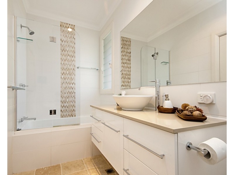 126 Owen Stanley Avenue, Allambie Heights NSW 2100