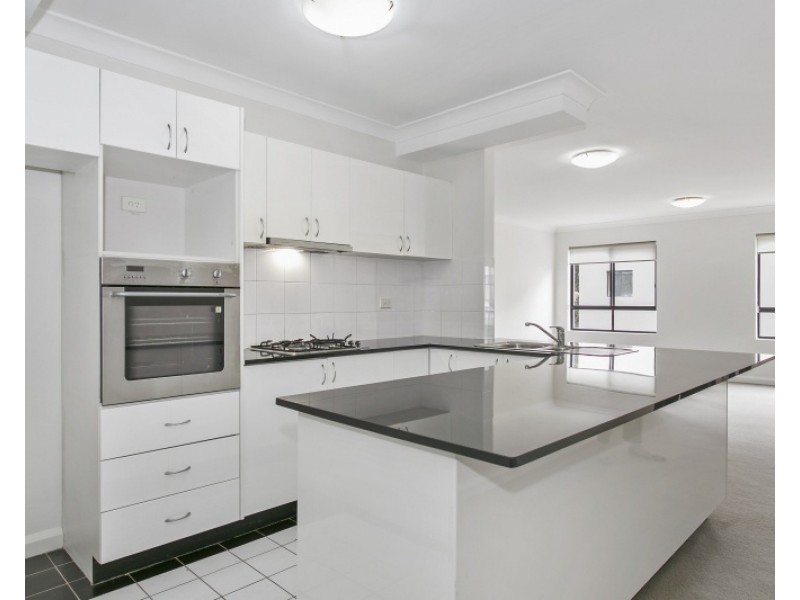10/3-11 Hawkesbury Avenue, Dee Why NSW 2099