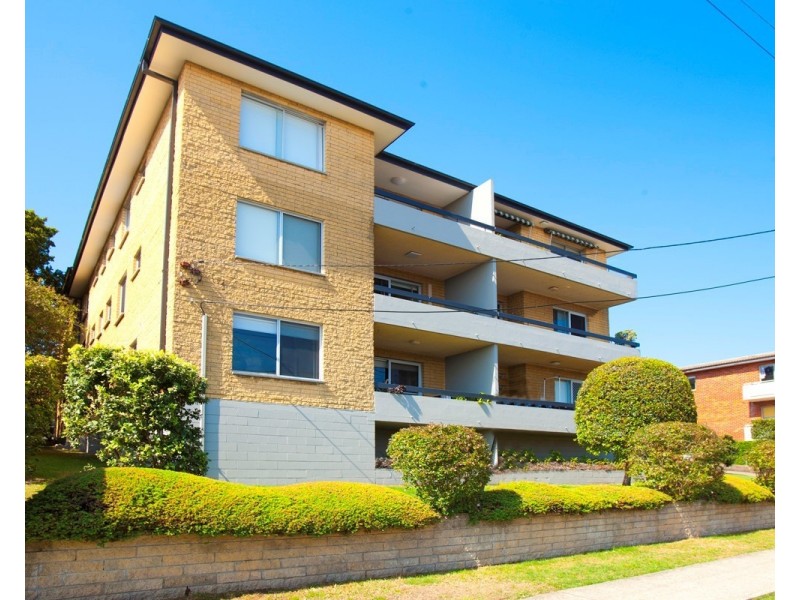 2/105 Queenscliff Road, Queenscliff NSW 2096