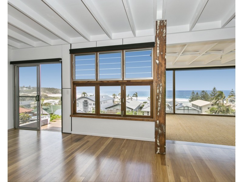 5 Farnell Street, Curl Curl NSW 2096