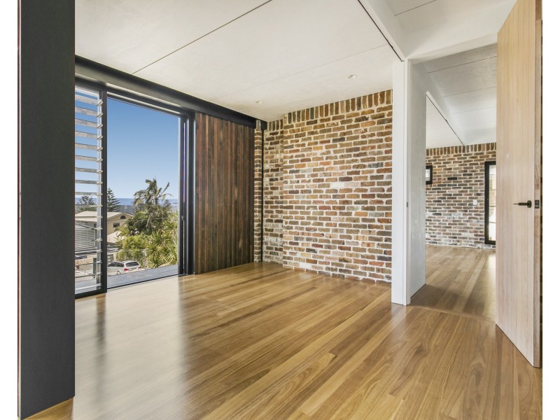 5 Farnell Street, Curl Curl NSW 2096