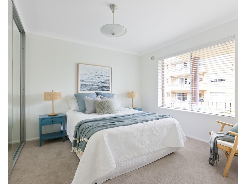 4/6 Regent Street, Dee Why NSW 2099