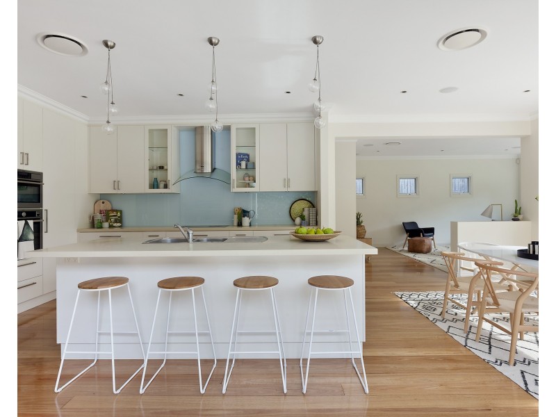 5 Fromelles Avenue, Seaforth NSW 2092