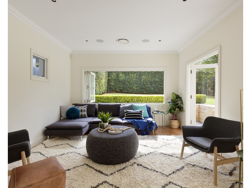 5 Fromelles Avenue, Seaforth NSW 2092