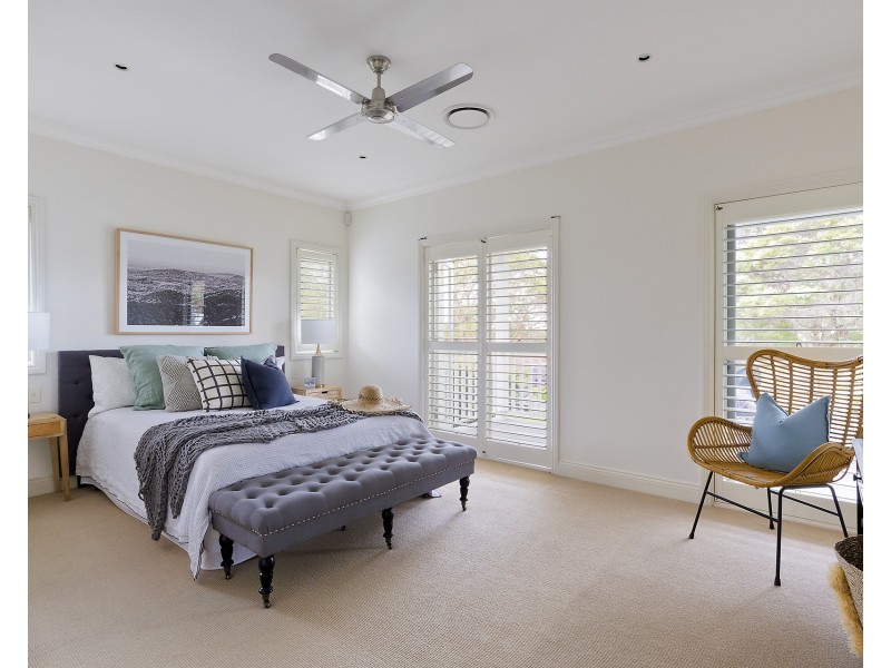 5 Fromelles Avenue, Seaforth NSW 2092