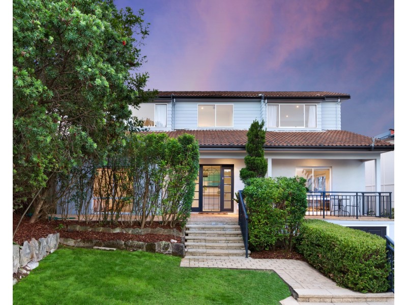 12 Ellery Parade, Seaforth NSW 2092