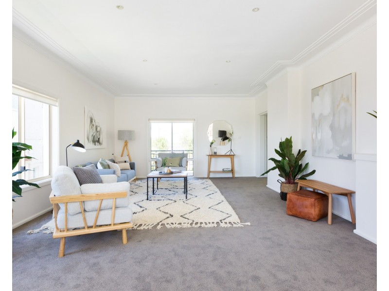 12 Ellery Parade, Seaforth NSW 2092