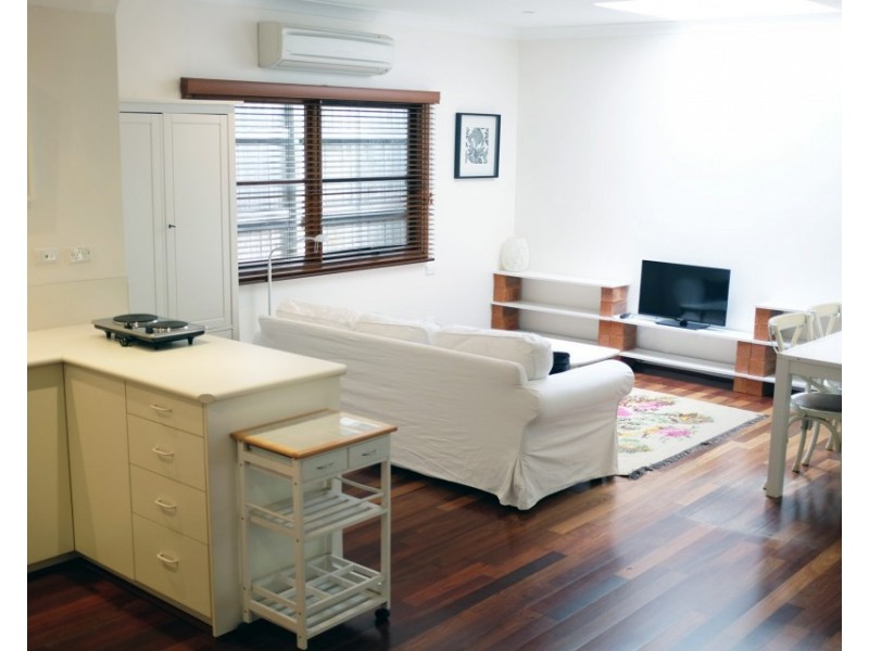 14A Goodwin Street, Narrabeen NSW 2101