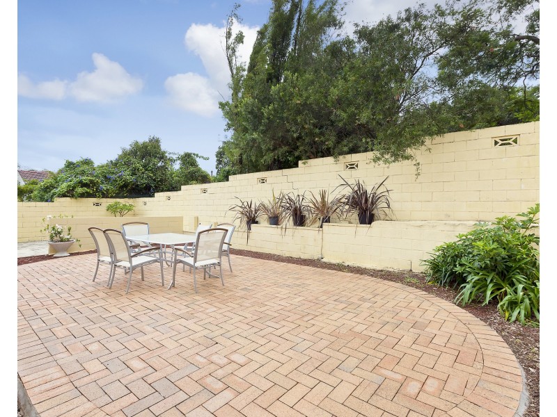 8 Dorrigo Avenue, North Balgowlah NSW 2093