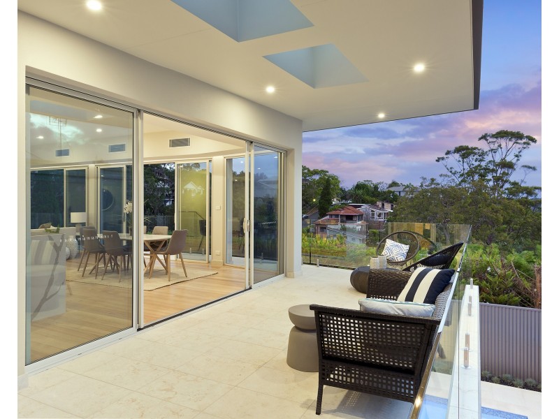 6 Ogilvy Road, Clontarf NSW 2093