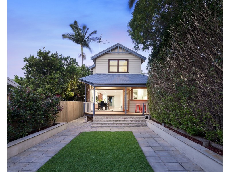 10 Mossgiel Street, Fairlight NSW 2094