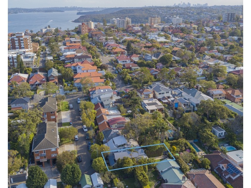 10 Mossgiel Street, Fairlight NSW 2094