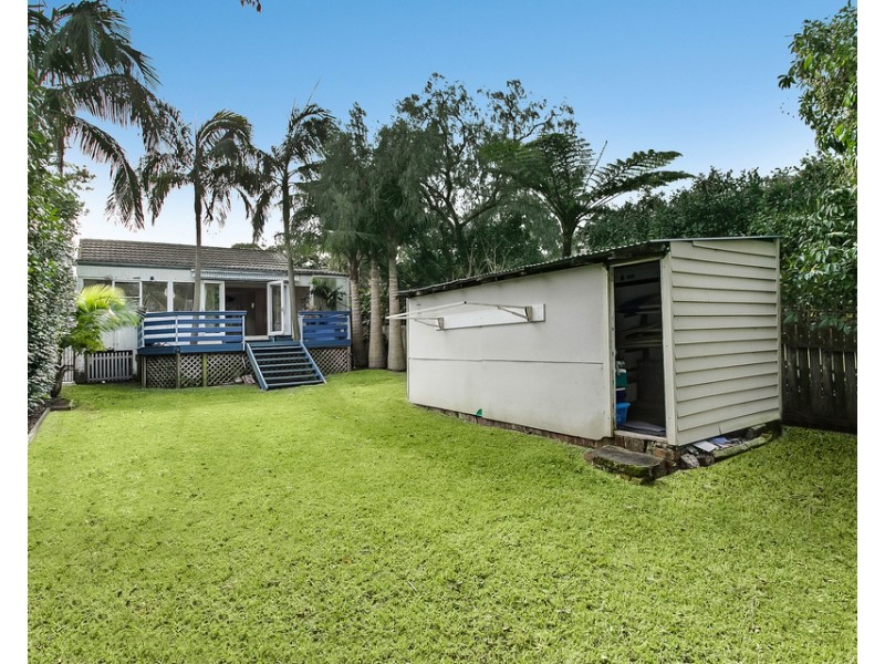 2 Wyuna Avenue, Freshwater NSW 2096