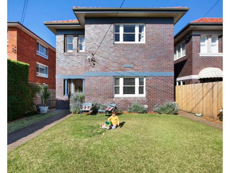 1/1 Northcote Avenue, Fairlight NSW 2094