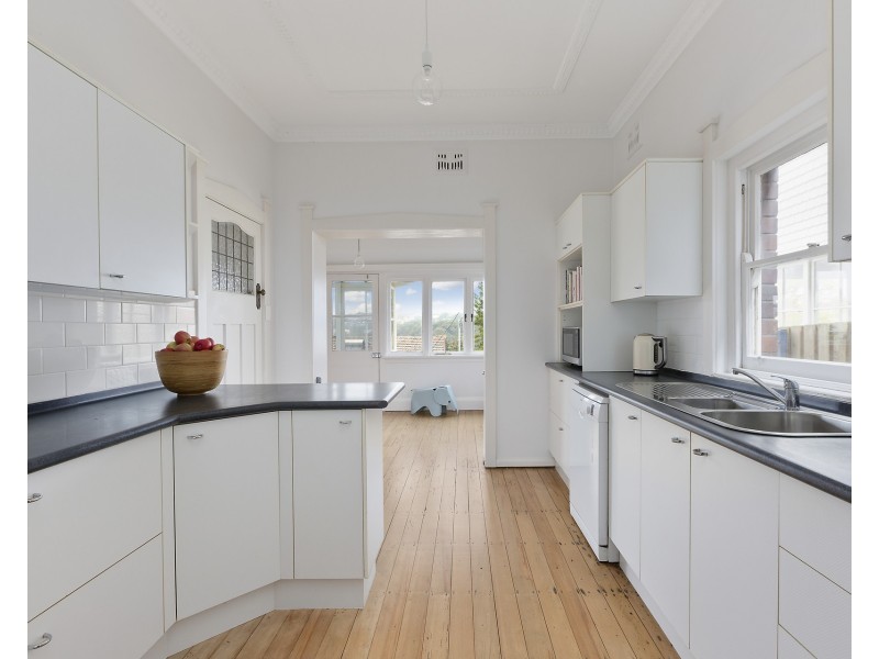 1/1 Northcote Avenue, Fairlight NSW 2094