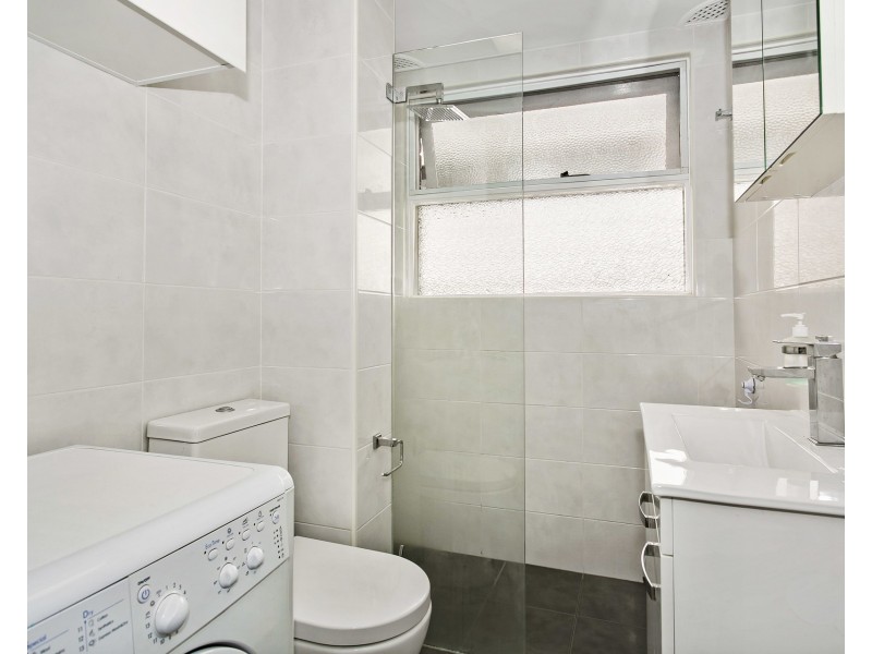 2/45 Howard Avenue, Dee Why NSW 2099