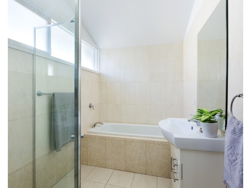 9 Arnhem Road, Allambie Heights NSW 2100