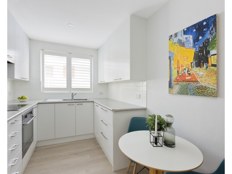 3/12 Regent Street, Dee Why NSW 2099