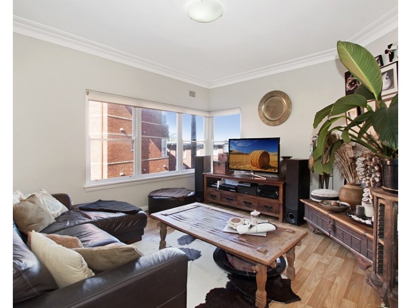 2/11 Griffin Street, Manly NSW 2095