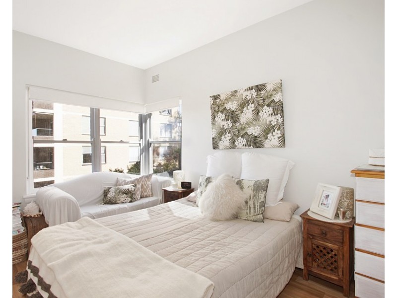 2/11 Griffin Street, Manly NSW 2095