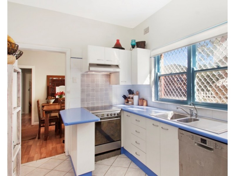 2/11 Griffin Street, Manly NSW 2095