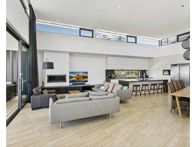 9/11 Spring Cove Avenue, Manly NSW 2095