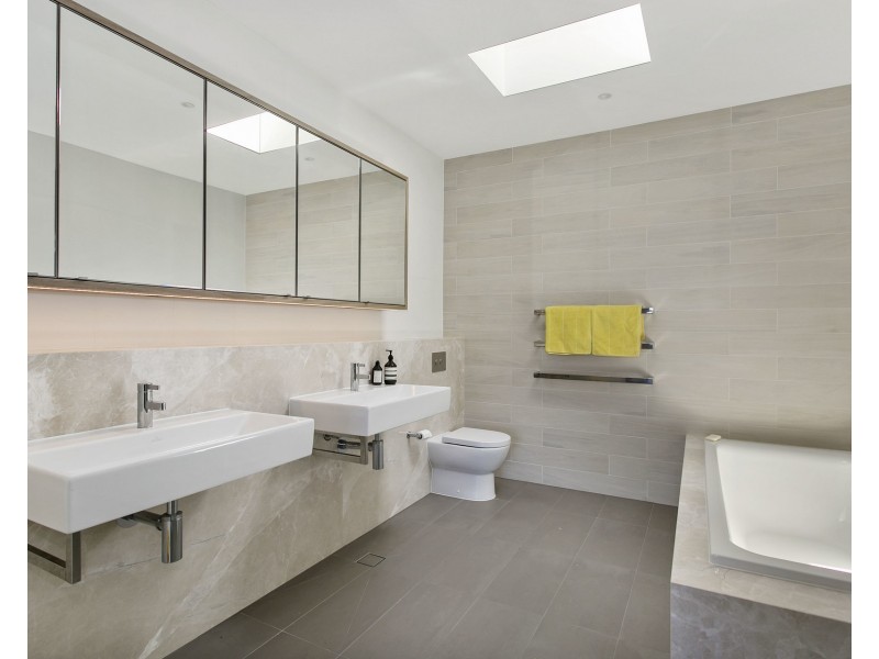 9/11 Spring Cove Avenue, Manly NSW 2095