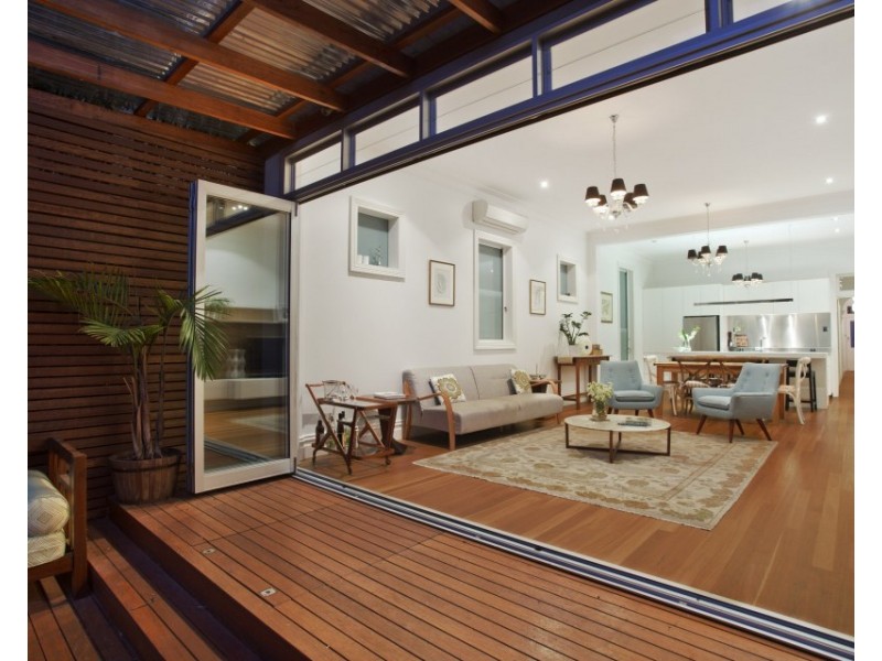 33 Pine Street, Manly NSW 2095