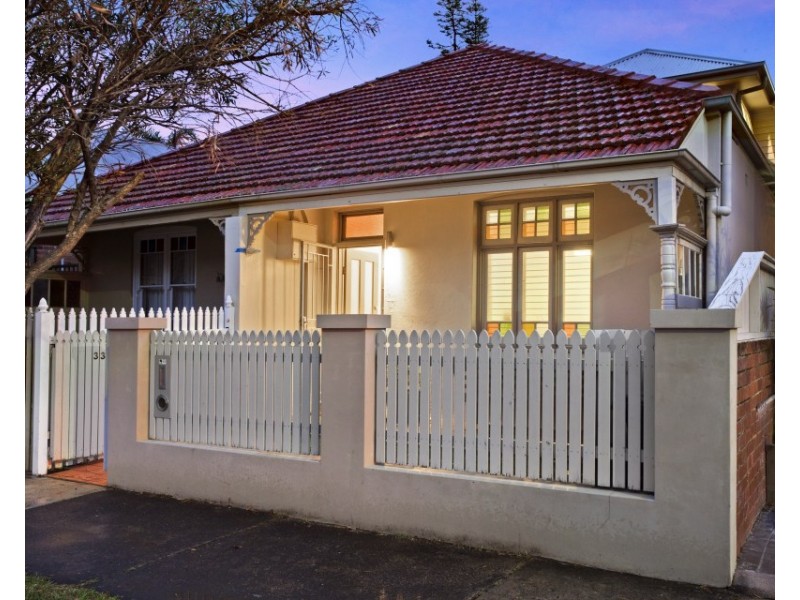 33 Pine Street, Manly NSW 2095