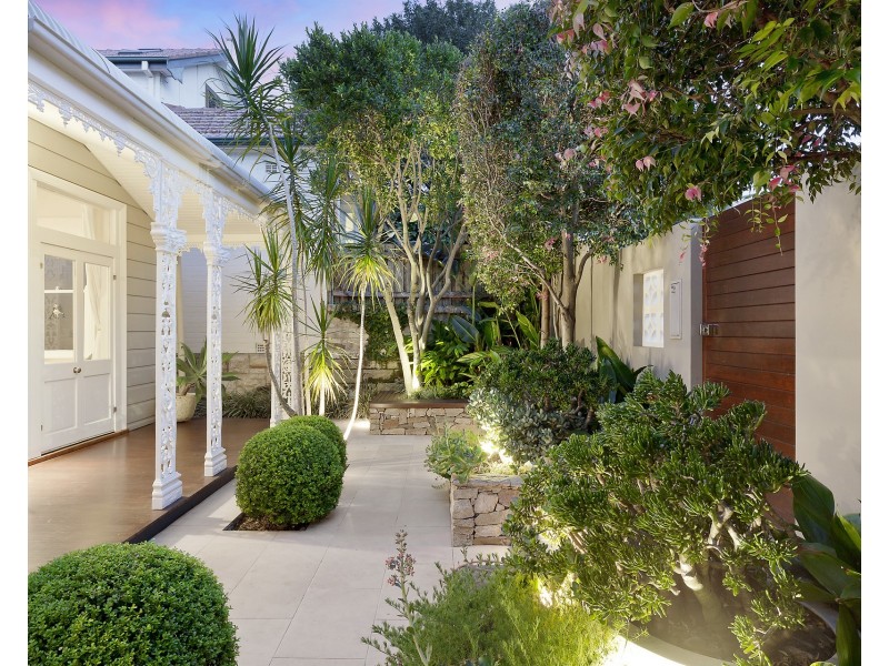 18 Griffiths Street, Fairlight NSW 2094