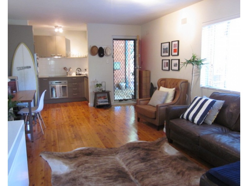 1/1A Mossgiel Street, Fairlight NSW 2094